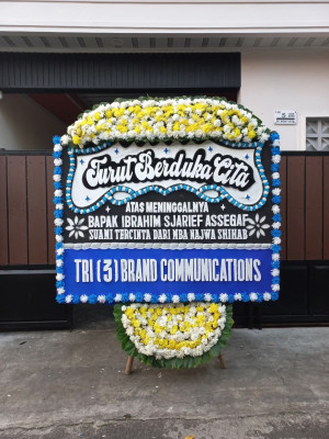 Papan Bunga Duka di Reba Tinggi